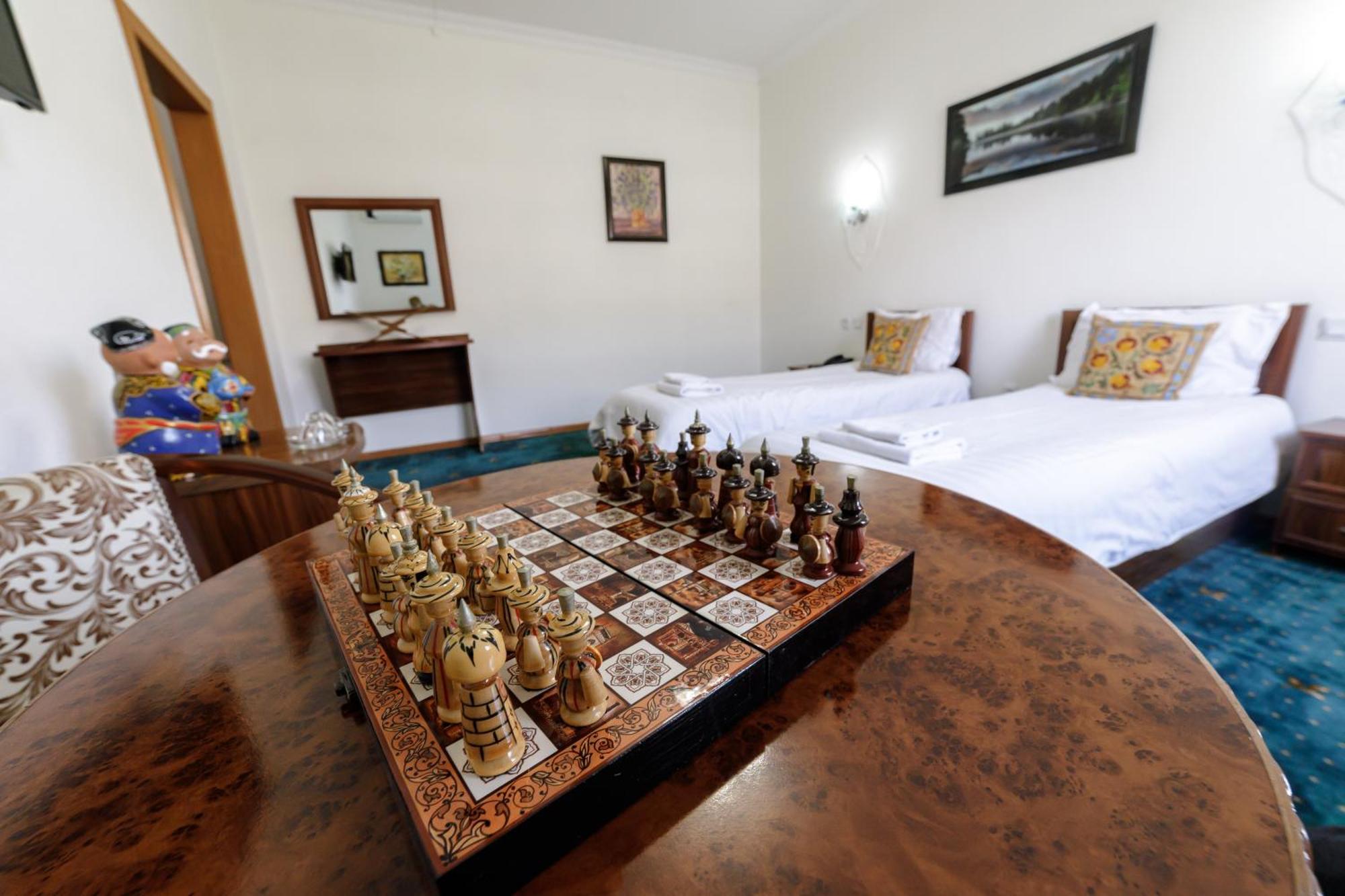 Qibla Tozabog Hotel Khiva Kültér fotó