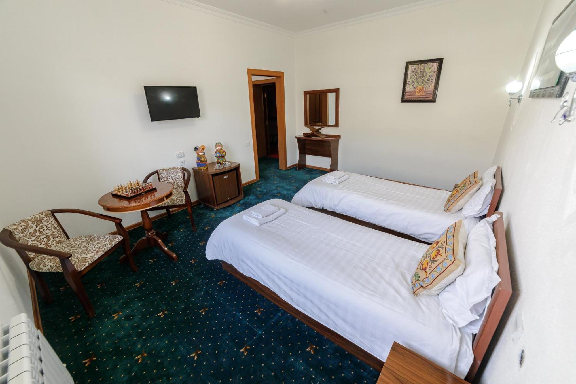 Qibla Tozabog Hotel Khiva Kültér fotó