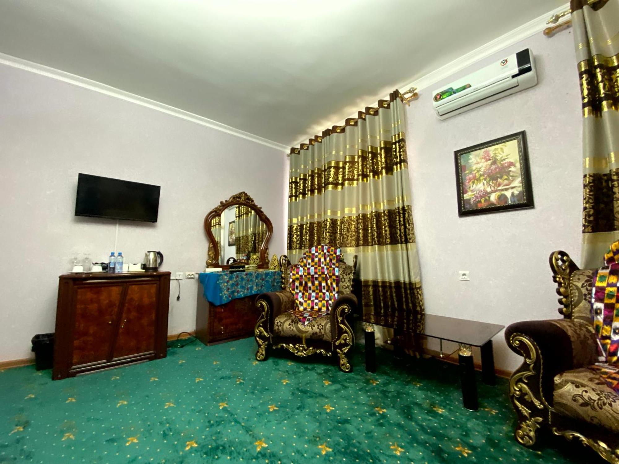 Qibla Tozabog Hotel Khiva Kültér fotó