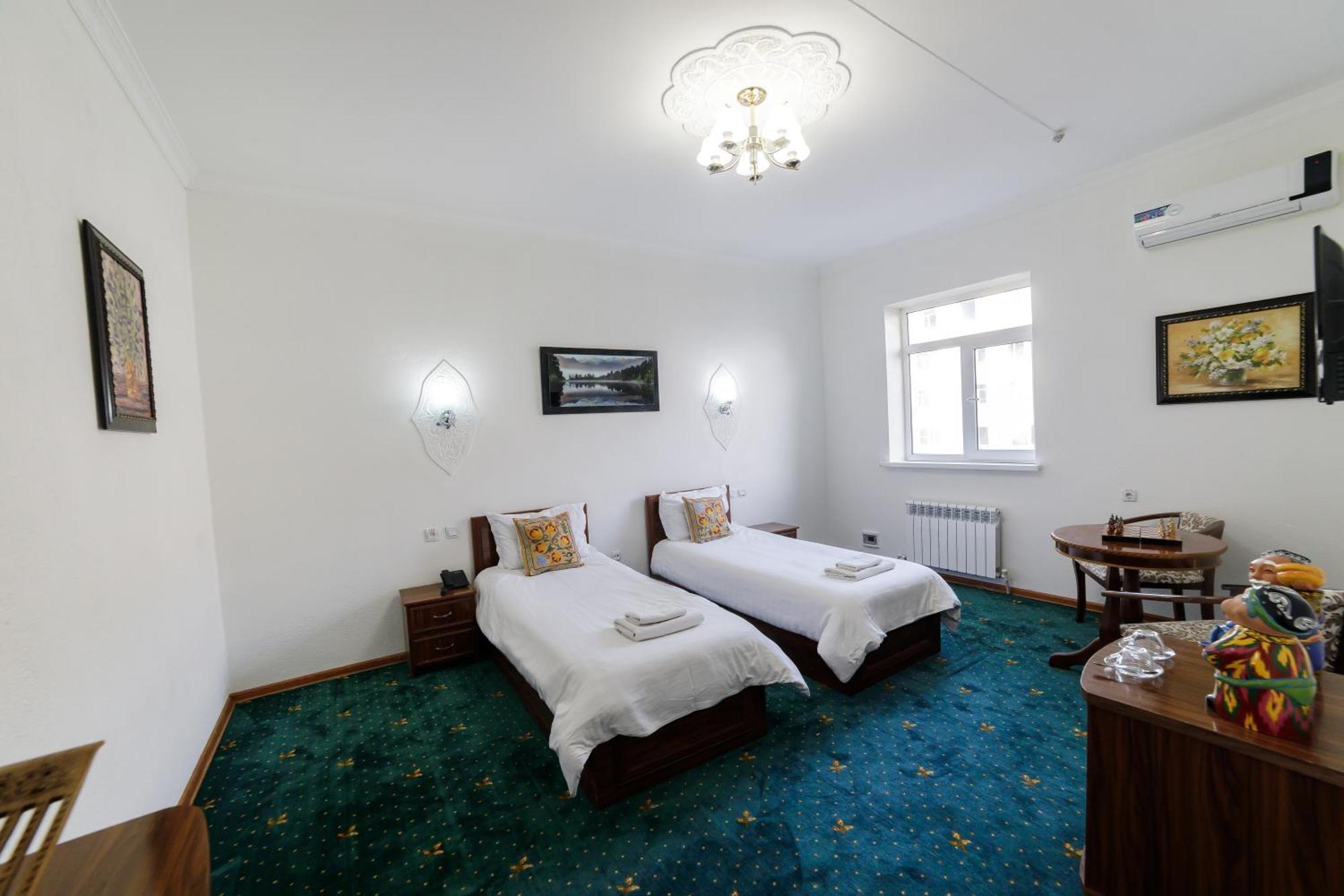 Qibla Tozabog Hotel Khiva Kültér fotó